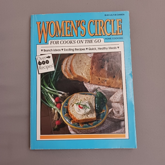 Cookbooks Bundle - Picture 11 of 12